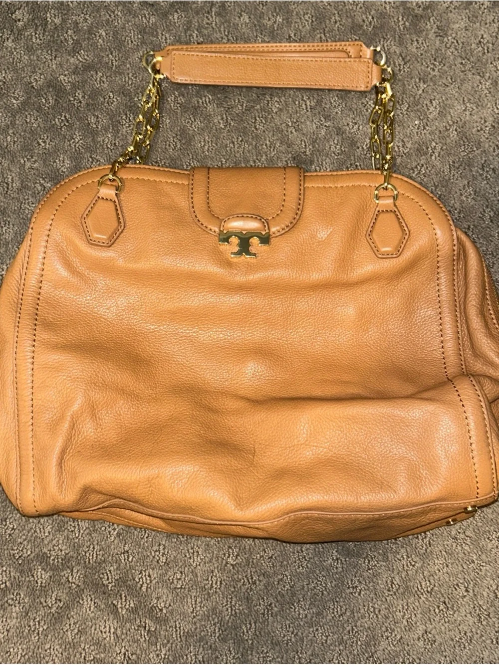 Leather Shoulder Bag in Tan Tory Burch